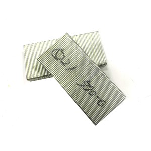 APLUS-Agrafe en fer Q-50-10000, couronne 11.4x1.7mm, tige lisse, longueur 50mm, 1.9 pièces/boîte - Product Image 2