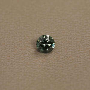 Fantaisie Vivid Green Round Cut 1.50 CT Color Filled Lab Créé Diamant Pierre Lâche Pour Les Bijoux Personnalisés. - Product Image 1