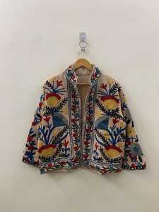 Veste courte en velours Suzani, veste brodée Suzani indienne, tenue de Thanksgiving, veste ethnique, veste bomber - Product Image 2