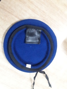 Chapeau de béret en laine unisexe de haute qualité Style extérieur personnalisé en gros de couvre-chef pour adultes Look formel pour le gouvernement de la Malaisie - Product Image 5