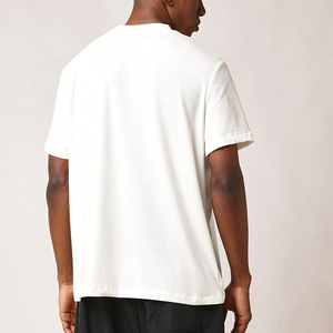 เสื้อยืดกราฟิกสำหรับการใช้งานในชีวิตประจำวันสำหรับทุกเพศเหมาะสำหรับการทำธุระในวันหยุดสุดสัปดาห์สำนักงานที่ผ่อนคลายหรือเครื่องแต่งกายแนวสตรีทแบบมินิมอลที่มีเอกลักษณ์ - Product Image 2