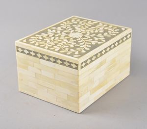 Nouveauté : Boîte à bijoux en os personnalisée, boîte à bijoux et décorative en os - Product Image 1