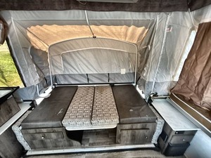 Vendedor Verificado, Autocaravana Usada 2019, Modelo C-o-a-c-h-m-e-n Clipper Classic 1285SST de Alto Rendimiento, Disponible para la Venta - Product Image 3