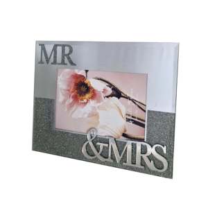 Mr. & Mrs. Wedding <b>Frame</b> 10 X 15 cm Resin and Metal <b>Photo</b>/Painting <b>Frame</b> for Home Decor and Wedding Decoration - Product Image 1