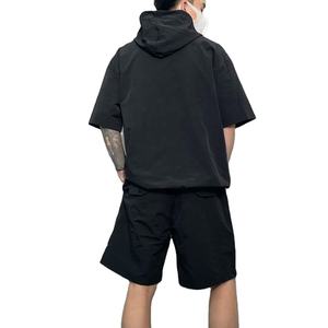 2024 survêtement en nylon personnalisé coupe-vent sweat à capuche zippé et short ensemble coupe-vent uni ensemble court coupe-vent hommes ensemble de survêtement coupe-vent - Product Image 3