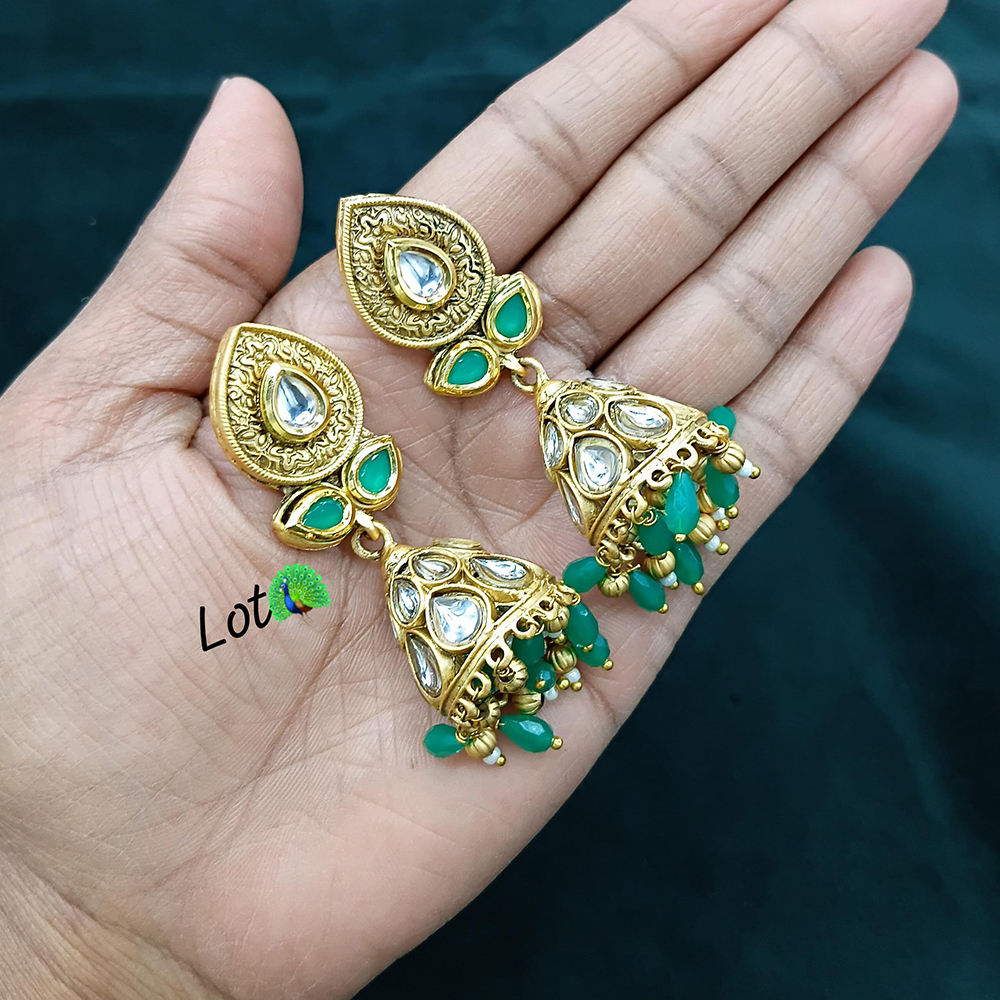 สีเขียว