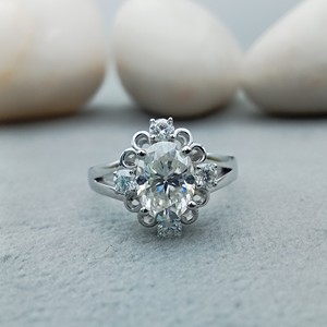 Customizable Trendy Heart 925 Sterling Silver Set VVS Lab Grown Gold 14K/18K Engagement Wedding Diamond Ring for Parties Gifts - Product Image 1