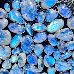 พลอยมูนสโตนชุดอัญมณีสีรุ้งธรรมชาติขัดเงาสำหรับงานฝีมือเครื่องประดับช่าง - Product Image 3