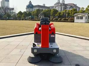 Nettoyeur de sol Automat DASS SW 300K Sèche-linge et balayeuse avec moteur et engrenage-Nettoyeur large zone à piles AC 220V OEM - Product Image 5