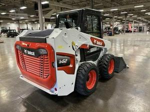 รถตักล้อยาง Bobbcatt T770 ราคาประหยัด เครื่องยนต์เบนซิน ประสิทธิภาพสูง สำหรับงานก่อสร้าง - Product Image 3