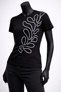 Camiseta gráfica negra para mujer, estampado de arte lineal minimalista, corte ajustado, algodón, informal, manga corta, camiseta de moda - Product Image 3