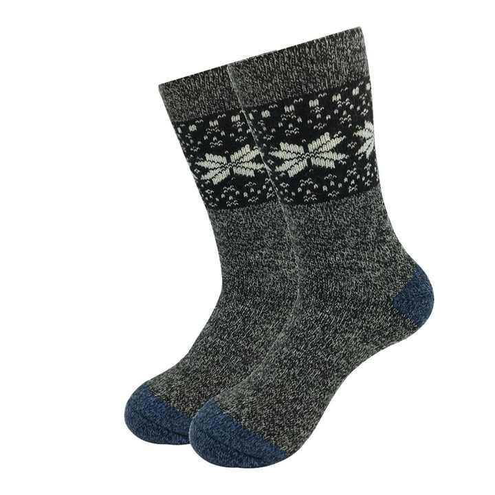 Wholesale Men's Soft Breathable Combed Cotton Socks 98% Cotton Free Size Autumn Knitted Logo Black Brown Business Style Youth