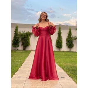 Yıldızlar da donna con cinturino in corda con collo a barca trasparente sui lati drappeggiato abito da sera in Organza Kiloş Cm55930 55930 - Product Image 3