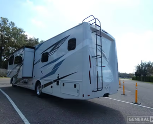 Autocaravana de Lujo T-h-o-r Motor C-o-a-c-h Wi-n-d-s-p-o-r-t 35M 2023 2024 2025 para 4-6 Personas, Remolque de Viaje - Product Image 2