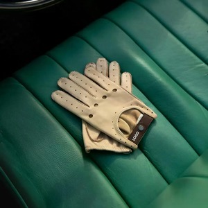 Fabricant avec votre logo Car Drive Logo professionnel imprimé Qualité fine pour les gants de conduite Meilleur taux Matériau de haute qualité - Product Image 2