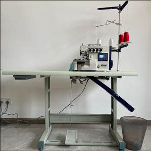 Máquina de Coser Industrial de Alta Eficiencia DIY 560-4D con Alimentación Superior e Inferior de Accionamiento Directo, Componentes de Plástico, Fácil de Usar, Soporte OEM/ODM - Product Image 4