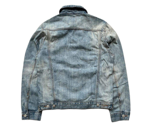 แจ็คเก็ตยีนส์ผู้ชายยอดนิยม ทรงเข้ารูป ยืดหยุ่น สวมใส่สบายและทนทาน เหมาะสำหรับชุดลำลองและชุดประจำวัน - Product Image 2