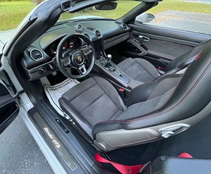 Certifié Propre et en Bon État, Porsche 718 Boxster GTS Turbo Automatique Cuir R20 Caméra Gauche Cabriolet 2023 - Product Image 6