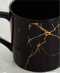 Taza de café moderna de cerámica de mármol negro | Taza de té con acento dorado de 350ml para oficina, hogar y uso promocional | Perfecta para regalar - Product Image 4
