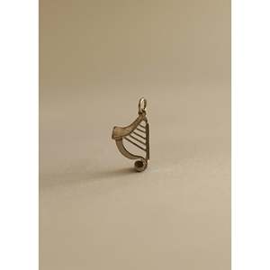 Vintage 14k <b>Solid</b> <b>Gold</b> Fine <b>Pendant</b> in the Form of a Harp Unisex Elegant Charms Collection - Product Image 4