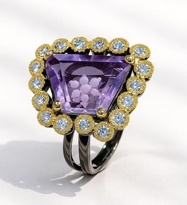 Bague Halo en Améthyste Violette Certifiée IGI en Argent Sterling, Bijou de Mariage de Luxe avec Design de Pierre Radiante - Product Image 1