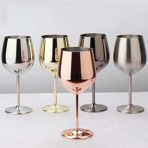 Dernier modèle Verre à vin Lot de 5 verres à vin de haute qualité au design luxueux et classique Vente en gros Verres à verres modernes en métal - Product Image 1