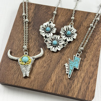 Ensemble de 3 colliers pendentifs de style western turquoise, bijoux bohèmes pour femmes et hommes, alliage de zinc avec motif de tête de taureau western, bottes tendance
