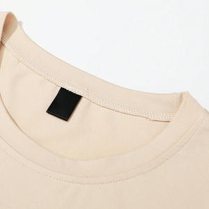 Camisetas de algodón de gran tamaño para hombre de estilo callejero para el verano con etiquetas de bordado de marca personalizadas y servicios de logotipo - Product Image 3