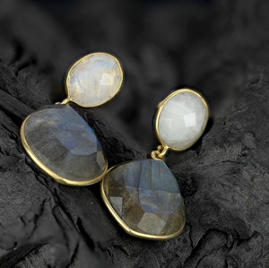 Pendentif en argent sterling 925 plaqué or 18 carats avec pierre précieuse naturelle labradorite blanche arc-en-ciel de style ethnique pour femme pour les fêtes - Product Image 4