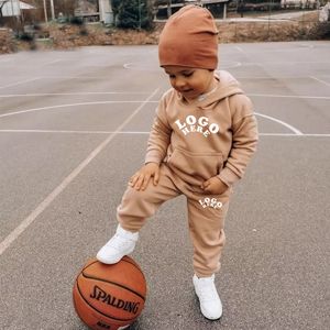 Ensemble de survêtement personnalisable pour enfants 2026 – Sweat à capuche et pantalon long en molleton de coton respirant pour l'hiver - Product Image 3