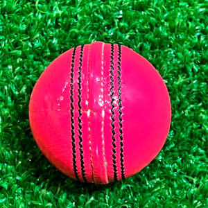 Balle de cricket en cuir rose de 156g cousue à la machine de haute qualité - Product Image 1