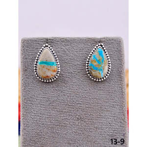 Pendientes de Plata de Ley con Turquesa Royston y Cinta Hecha a Mano del Suroeste, Forma de Gota de Agua con Engaste de Bisel - Product Image 2