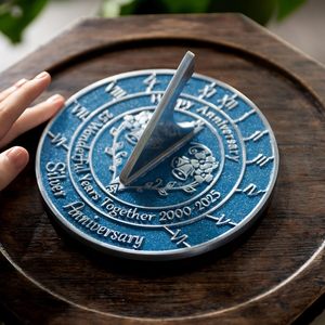 Regalo de Aniversario de Bodas de Plata de 25 Años: Reloj Solar Antiguo de Aluminio 2025 - Product Image 3