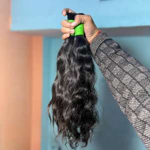 Extensions de cheveux humains bruts, extensions de cheveux ondulés et bouclés, directement du fournisseur, cheveux indiens doublement tirés, directement provenant du temple - Product Image 1