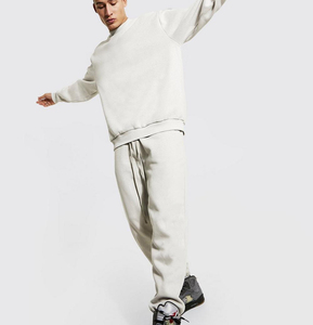 Survêtement à capuche élastique à manches longues pour hommes, avec logo et design personnalisés, de meilleure qualité, style décontracté et ajusté - Product Image 6