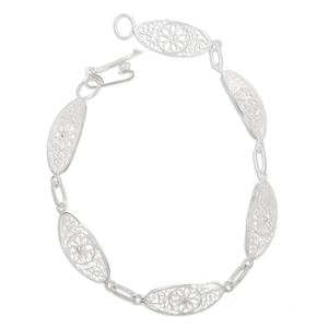 ราคาขายส่ง สร้อยข้อมือเงินแท้ 925 ดีไซน์ลายดอกไม้แบบโปร่งสไตล์โบฮีเมียนมินิมอล สำหรับผู้หญิง - Product Image 1