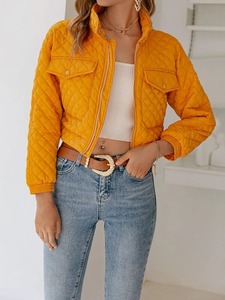 2025 Trending Women's Satin Puffer Jacket Moda elegante Venta al por mayor Invierno Transpirable Bubble Jacket con Stand Collar - Product Image 3