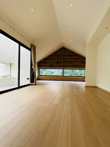 พื้น SPC หรูหราสำหรับภายในอาคาร คุณภาพสูง โรงงานเวียดนาม ขายส่ง - Product Image 2