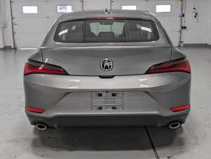 Acura Integra FWD 2024 Usado con Cuidado, Hatchback de 4 Puertas, Conocido por Combinar Lujo con Rendimiento Deportivo - Product Image 3