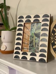 Marco de Fotos Elegante de Resina y Madera de faizacraft - Product Image 6