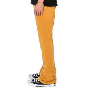 Pantalones de chándal acampanados Cintura con cordón Logotipo personalizado Tela de algodón Transpirable Peso pesado Pantalones de chándal Acampanados para hombres - Product Image 4