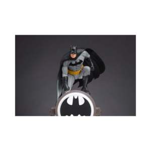 Batman 27 cm LED Diorama <b>Light</b> with Detachable Bat-Signal Figure AC Power Supply - Product Image 2