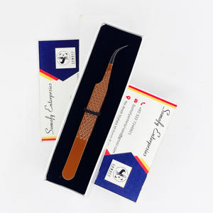 Pince à cils japonaise à large pointe en fibre incurvée en acier inoxydable brun foncé dernière application technique - Product Image 2