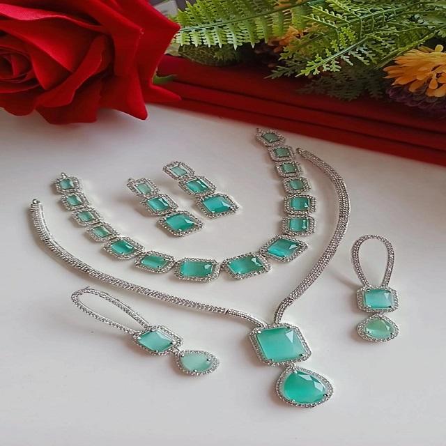 สีมินต์