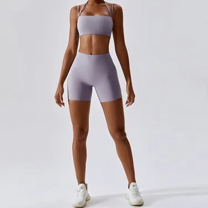 Ensemble de soutien-gorge de sport et short pour femmes, vêtements de sport actifs, entraînement en salle de sport, exercices de fitness, yoga, haut confortable, soutien-gorge extensible et short - Product Image 4