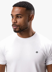 Nouveauté T-shirts décontractés grande taille pour hommes, coupe ajustée, logo personnalisé, coupe musclée, léger, col rond, vente en gros de jersey Hip Hop long - Product Image 3
