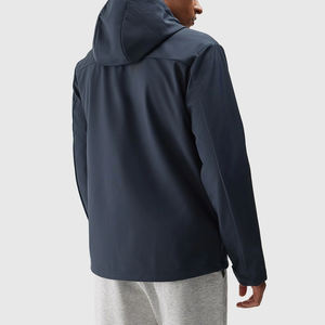 Chaqueta ligera Softshell Utility para hombre, último estilo de invierno con cierre de cremallera con capucha, etiqueta privada personalizable - Product Image 2