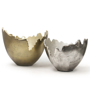 Bol de service en métal au design attrayant en laiton AK en or et argent fini antique ensemble de 2 pour décor d'hôtel et de restaurant - Product Image 3