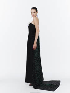 Vestido ROYAL PLUME _ vestido de lujo de alta costura de la marca local de Vietnam - Product Image 2