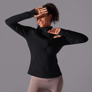 2025 nuevas sudaderas con cremallera de moda para mujer de la mejor calidad para ropa de invierno informal con opción de logotipo personalizado disponible en varios colores - Product Image 1